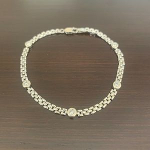 New 18K White Gold Bracelet with Diamonds